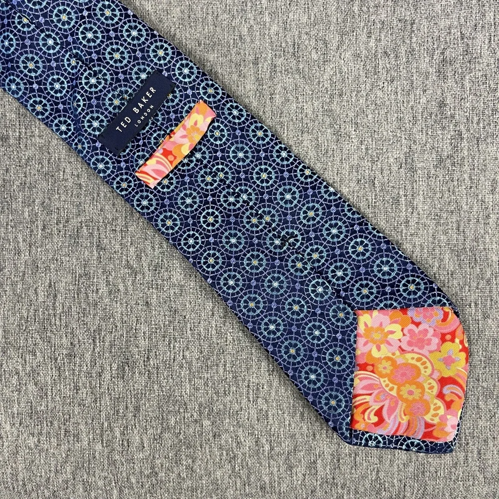 Ted‎ Baker London 100% Silk Necktie Mens Blue Geometric Woven Hand Tailored USA